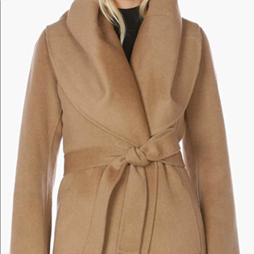 Coat - Picture 2 of 2